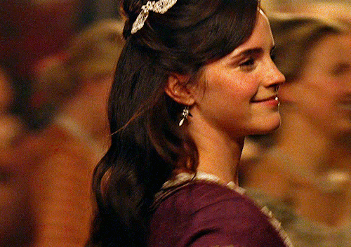 movie-gifs:Emma Watson as Meg March in Little Women (2019) dir. Greta Gerwig