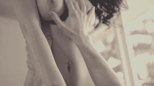 hellotittyfucklove:  Photo