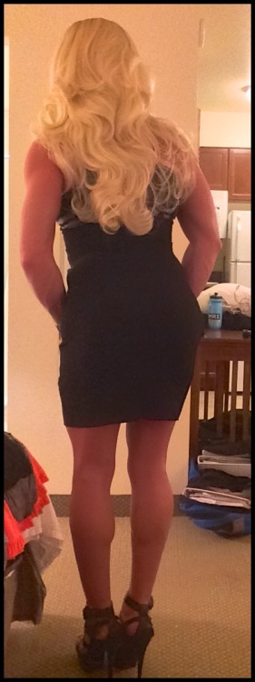 XXX trans-amee:  My LBD cocktail dress! photo