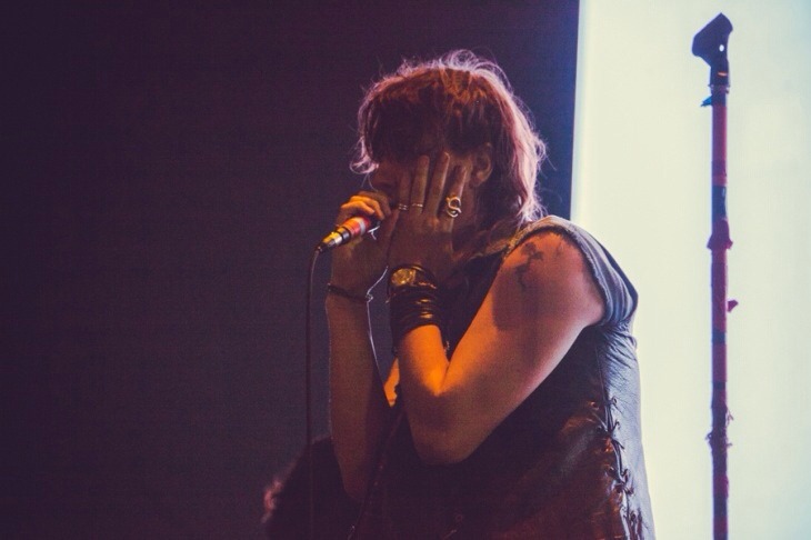 juliancasablancasfrenchkiss:  Everyone lies to me and tries to sell me stuff, but