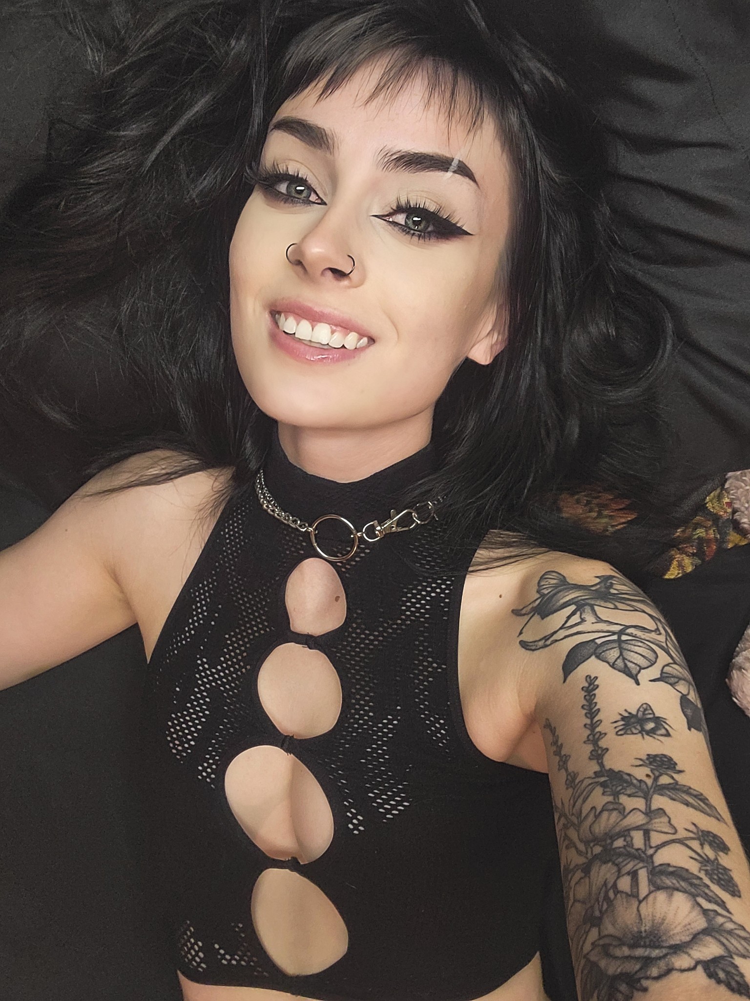 azurepixie:and every word from her lips is adult photos