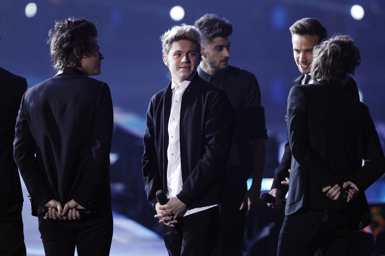 direct-news:  The boys performing on the X Factor Finale in Italy (12/12/13) 