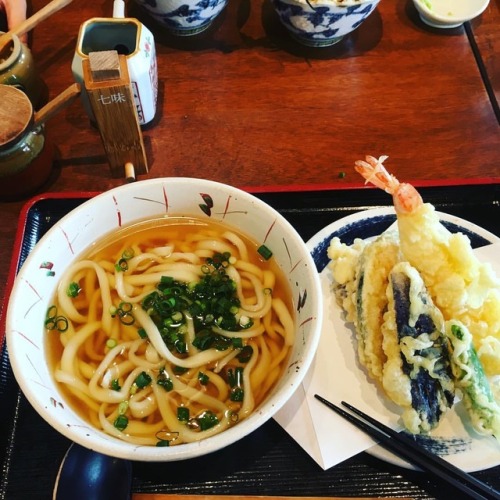 Tempura udon for my lunch today. ¥980 Yum ❤️ #lovejapan #lovejapanese #lovejaoanesefoods #lovejapane