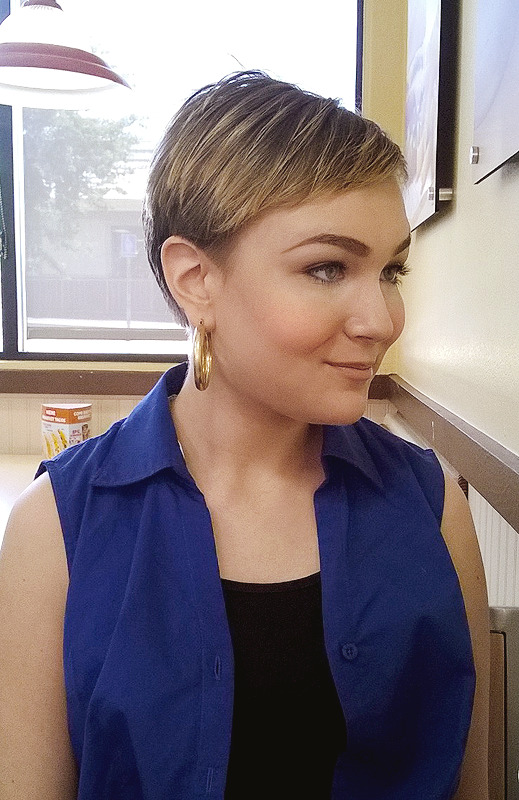I got my hair cut a bit different than last time aND I LOVE IT EVEN MORE