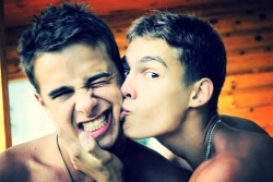 www.gays101.tumblr.com—— Follow me and I will check out your page. If I like what I see I will Follow you back