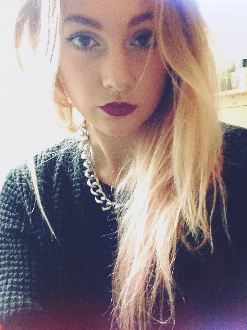 w4nkofff:  you’re gorgeous WOW