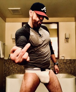 hungfacefucker:  Fuck you buddy.  Omg! 😍😍😍🍆👌