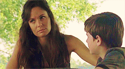 courteneyact:  eight lori gifs per episode ↳ 2x07 pretty much dead already 