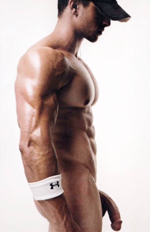 desbeauxmales:  Viens me voir bb
