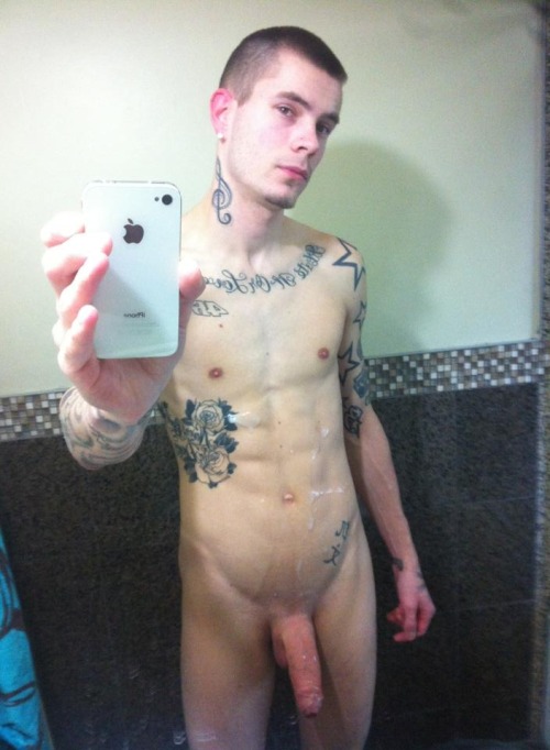gaymanselfies:  Naked Male Selfies: http://gaymanselfies.tumblr.com/ Show off what you’ve got!  Email your naked selfies for posting here, to gayblogger@hotmail.com My other sites: Real Guys - NAKED: http://real-guys-naked.tumblr.com/ Gay Porn Reposted: