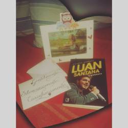 Não poderia receber coisa melhor de Natal meu amor!  Obrigada pelo mimo, obrigada por cada coisa que vc me dar, pois sei q vem com muito carinho e amor! ♡~♡ #teamo #muitoamorenvolvido #luansantana #LS #luansantanabiografia #portaretrato #loveislove