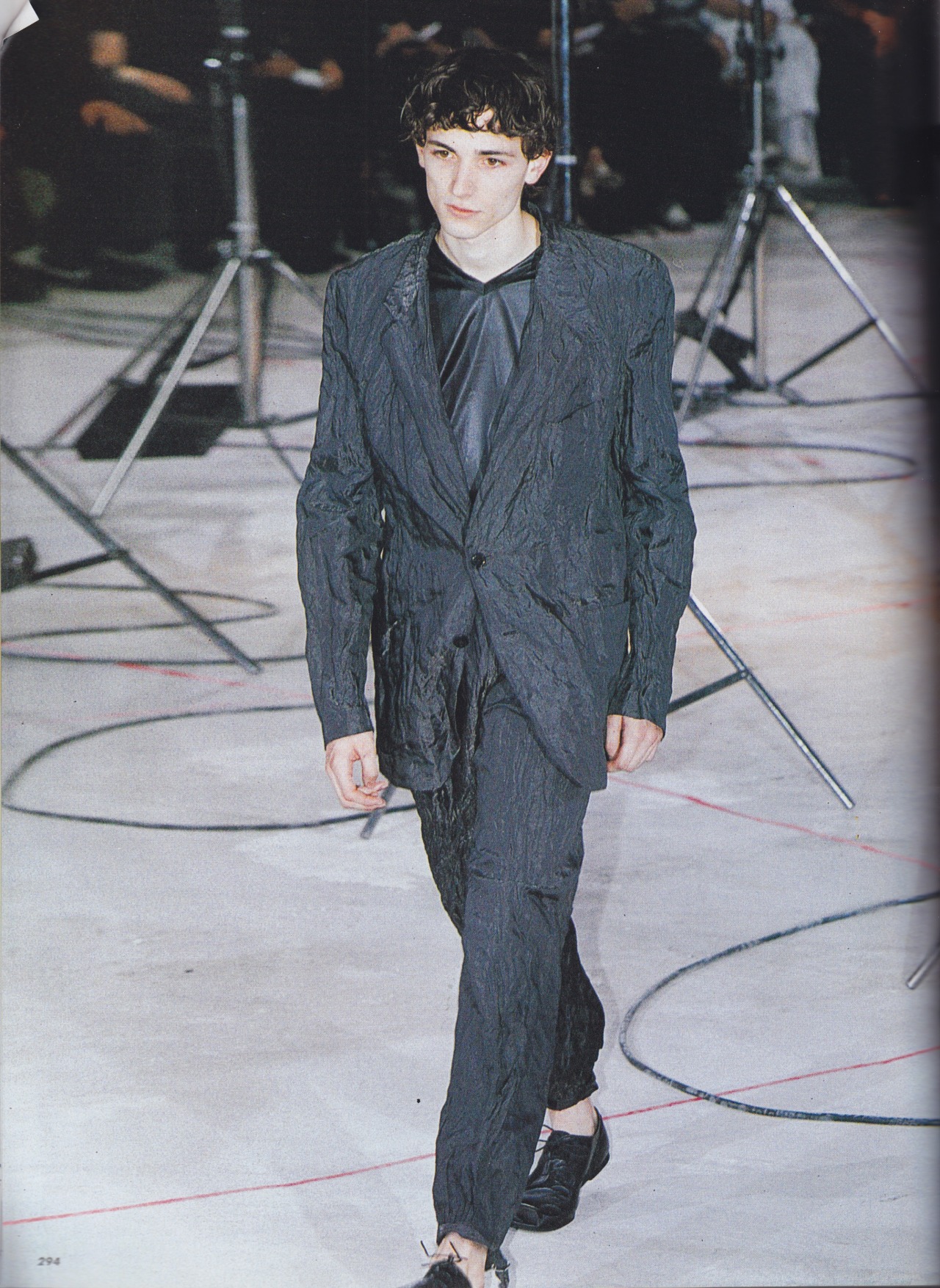 smellmee:  Yohji Yamamoto s/s 99