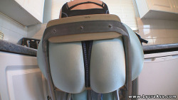 lycraspandexass:  sexy arse in spandex and