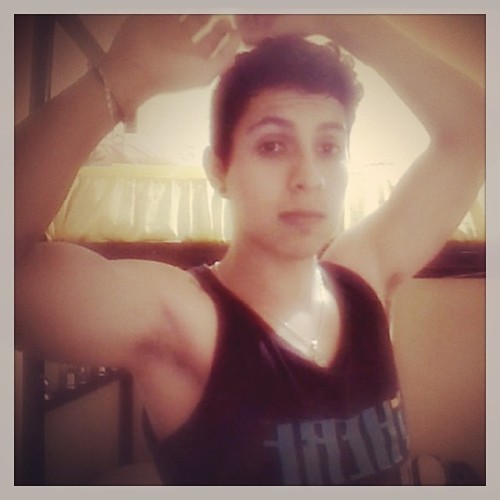 #me #yo #black #arms #guy #men #man #gay #instagay  (en Villas de la hacienda)