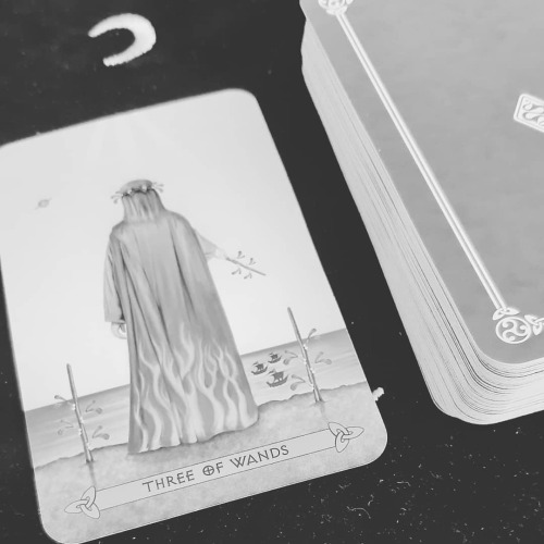Gain a higher perspective on things. Play the long game. #tarot #tarotcards #tarotspread #divination