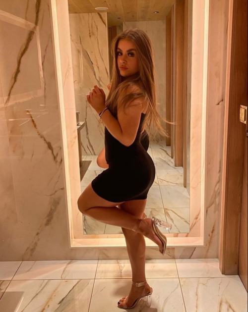 Sex Literally everything about her is 🔥 pictures