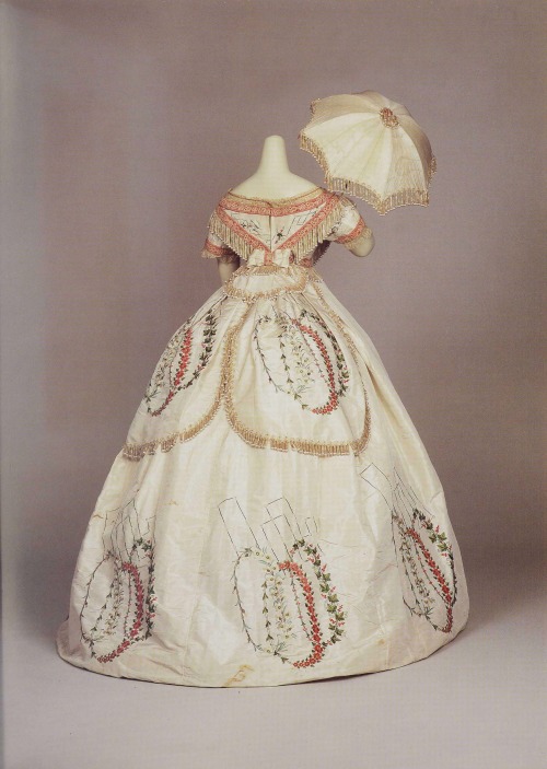 Evening dress and parasol ca. 1862-65From Cora Ginsburg (auctioned 1998, now in the collection of th