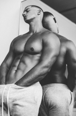 thebeautyofmalebodies:  jordan torres