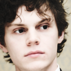 ♡ Evan Peters icons ♡