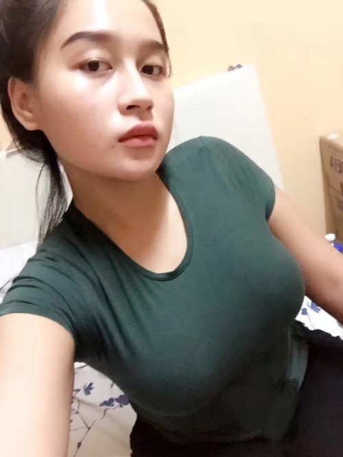 drsmi7h:fadzilz:Ekin jamilHarus dijilat dari lubang puki ke lobang dijuburiNais