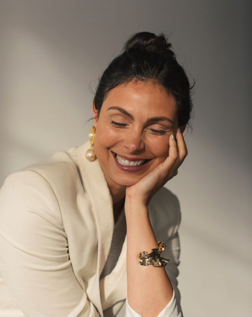 flawlessbeautyqueens: Morena Baccarin photographed by Justin Chung