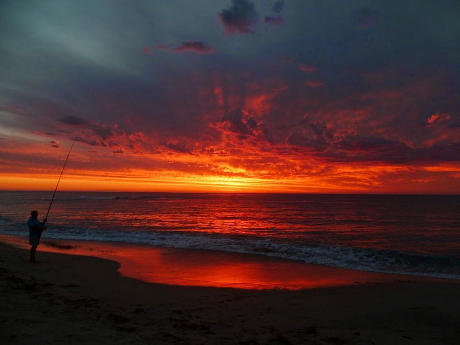 scent-of-me:The Fisherman &amp; The Sunset by Nedimchaabene3  