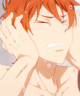 bertholdts:  Momo said he was going to swim seriously, and he's super fast!! 