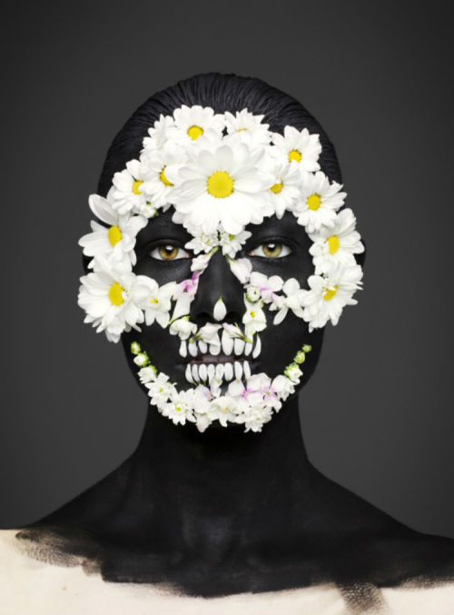 asylum-art:  asylum-art:Gorgeous Interpretations of Dia De Los Muertos by Andrew Gallimore and John Rankin Rankin and Andrew Gallimore team up to create a stunning and colorful spin on the famous Mexican holiday, Dia De Los Muertos.  rebloggy.com