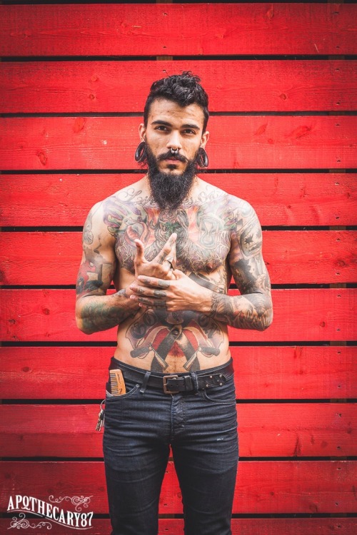 raggedick:  liam oakes x nik hampshire x apothecary87 | 2014  My Husband ♥