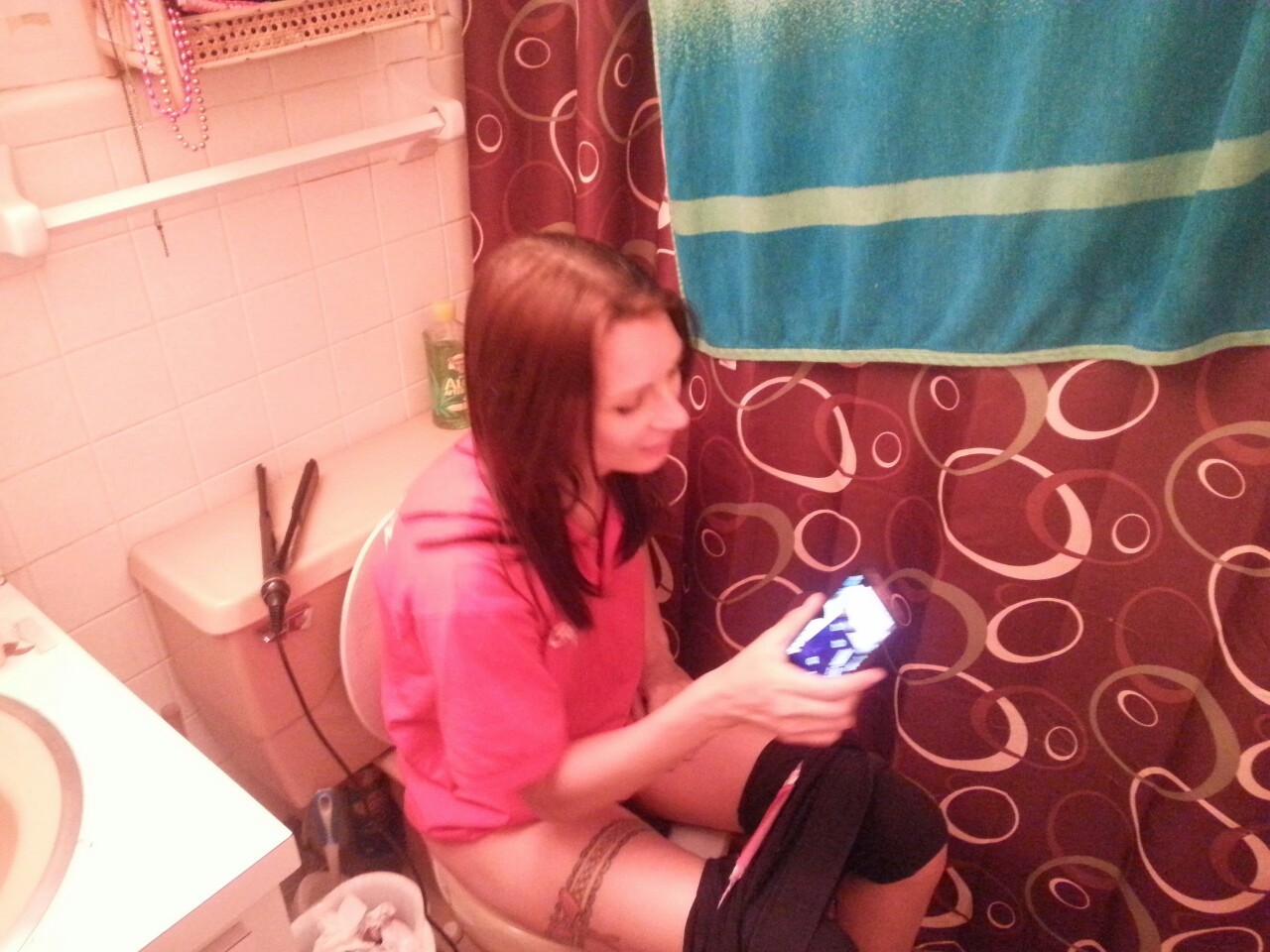 dysfunctional-amateurs:  Lydia’s poopface.  I don’t think she’ll be thrilled