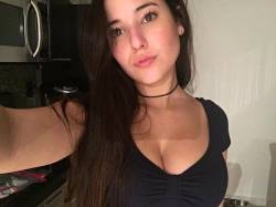 Angie Varona Picture Gallery