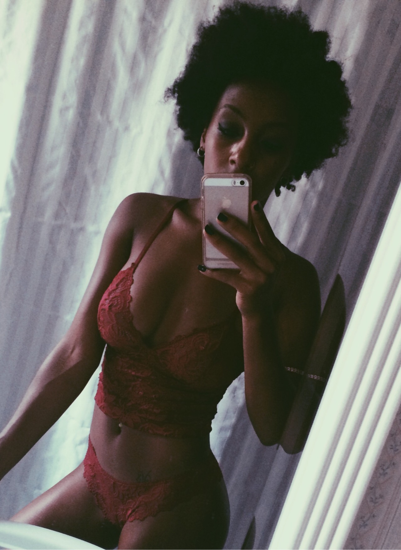 lisacharlene:  @lisacharlene