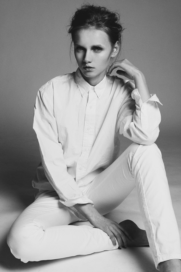 modelindustry:  Lenka Hanakova - Elite Models 