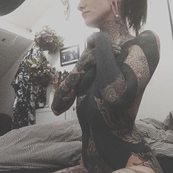 imstillnotnude:  carrionvines:  what dude her boobs are completely tatted and everything! amazing!  😍 