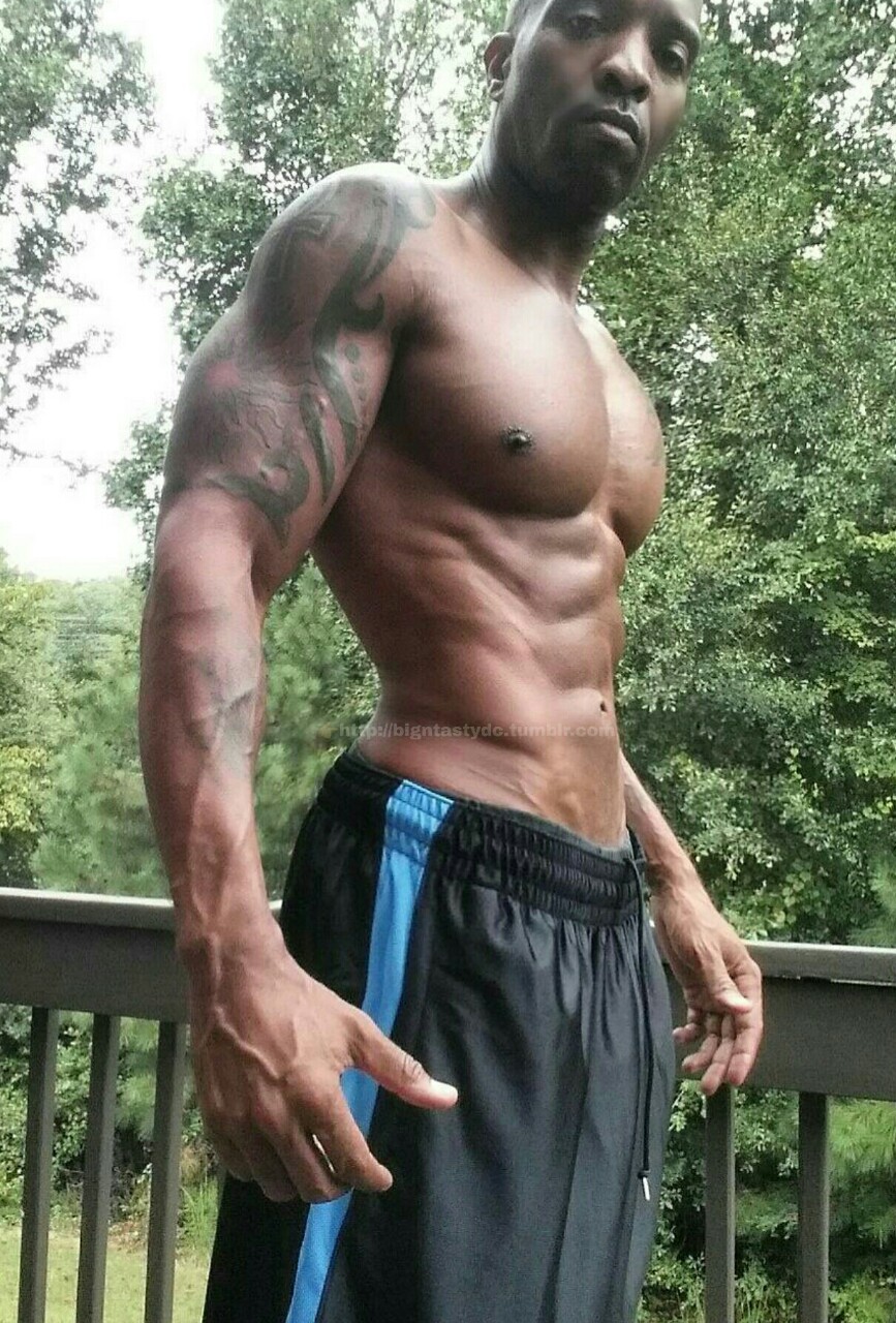 bigntastydc:  👉http://bigntastydc.tumblr.com