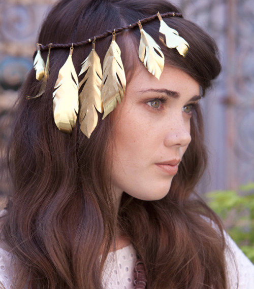 DIY: Gilded Feather Headband