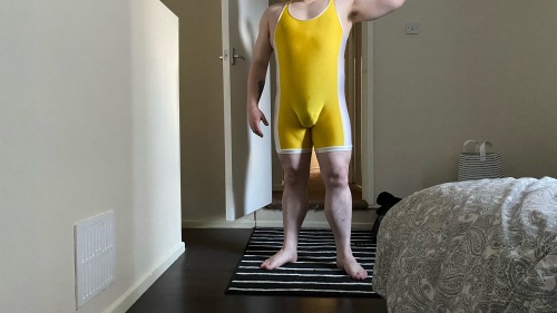 Feeling Pretty Good In This Singlet! I Have Been Super Consistent With Exercise The Last Few Months And