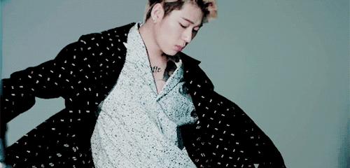 First I Thought Zico Is So Sexy There But Then I Saw His Pants And Couldn't Hold My Laugh Back God Zico