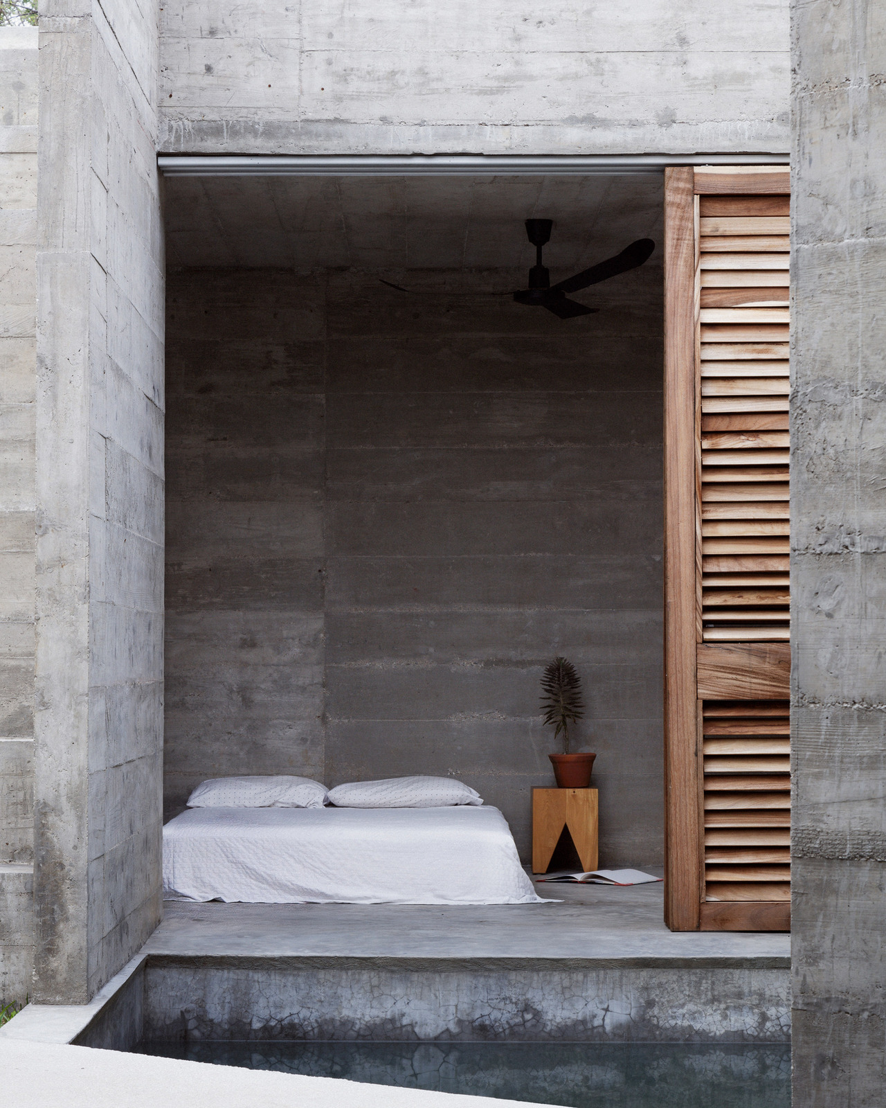 kazu721010:  ZIcatela House / Ludwig GodefroyPhotos © Rory Gardiner