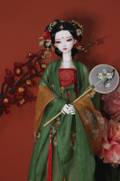 dollpavilion:Posted by 真情不可辜负Doll by Angell StudioWig by lx-林子 Doll dressed in Tang dynasty-style Ch