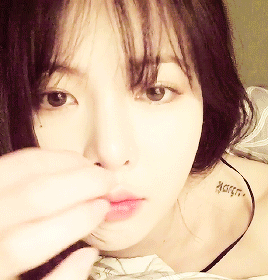 kgirlsftw:    hyunah_aa : ☺️💤   
