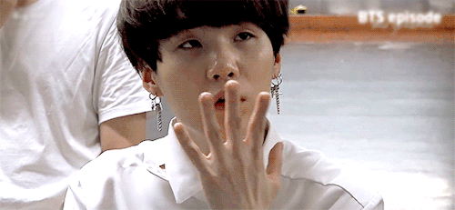 minyoongihoseok:his hands 