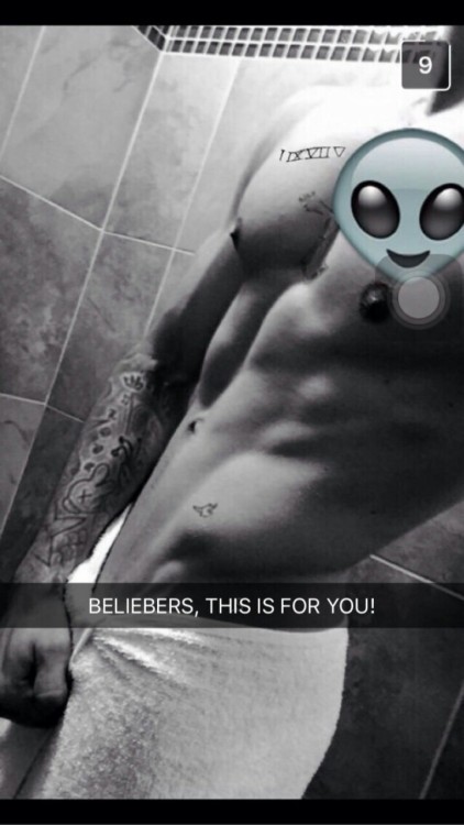 biebergasmcentral:  http://biebergasmcentral.tumblr.com