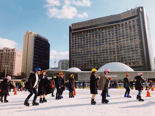 Ice skating at Seoul Plaza on a beautiful February day.