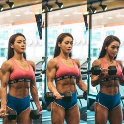 asian-fit-girls:  Ga Hyo Un