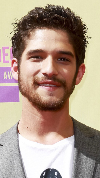 Porn lock-screenss:  Requested Tyler Posey Like photos
