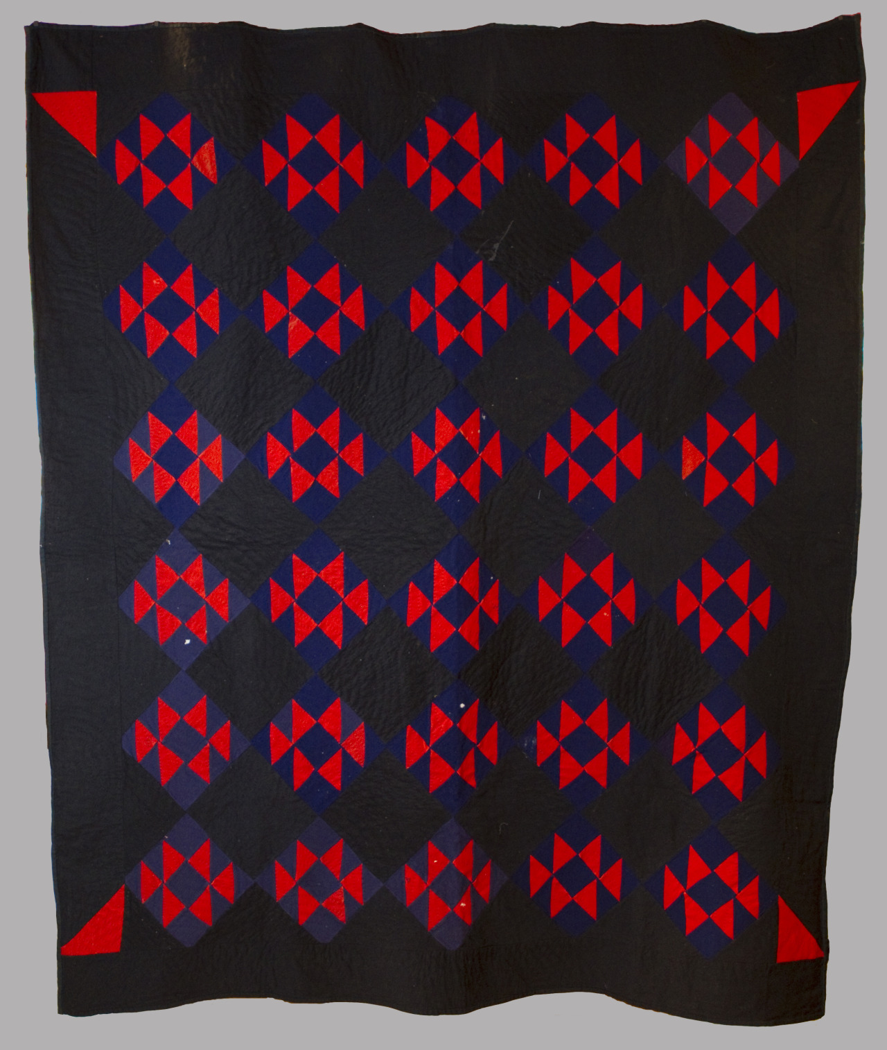 Quilting as Remembrance: Indigenous Contributions to Canadian War