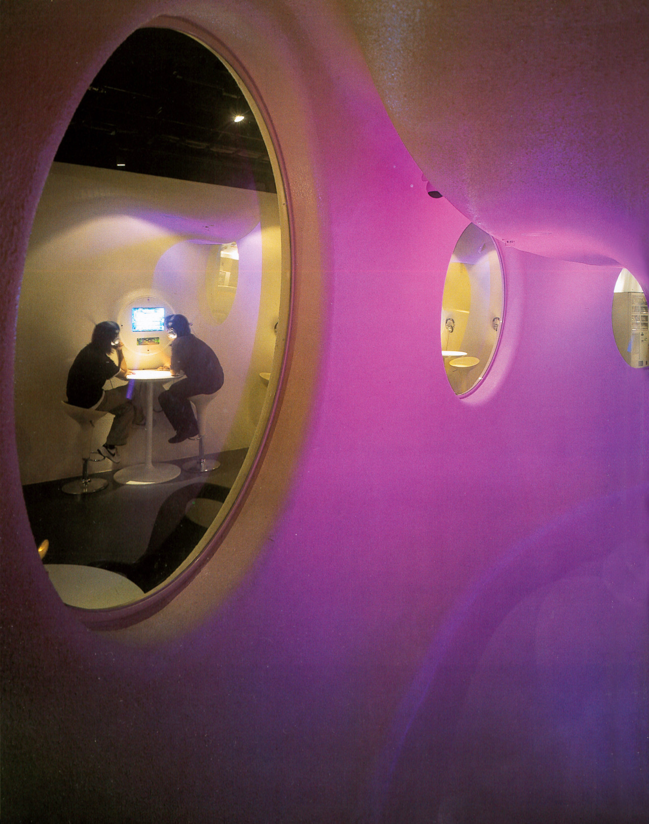 y2kaestheticinstitute:  J-POP Cafe Odaiba - FANTASTIC DESIGN WORKS (Katsunori Suzuki)