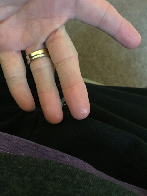 hippygirl81: I was very horny for some reason… Rainy day will do that I guess