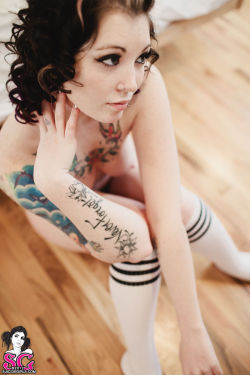 sglovexxx:  Shyla Suicide